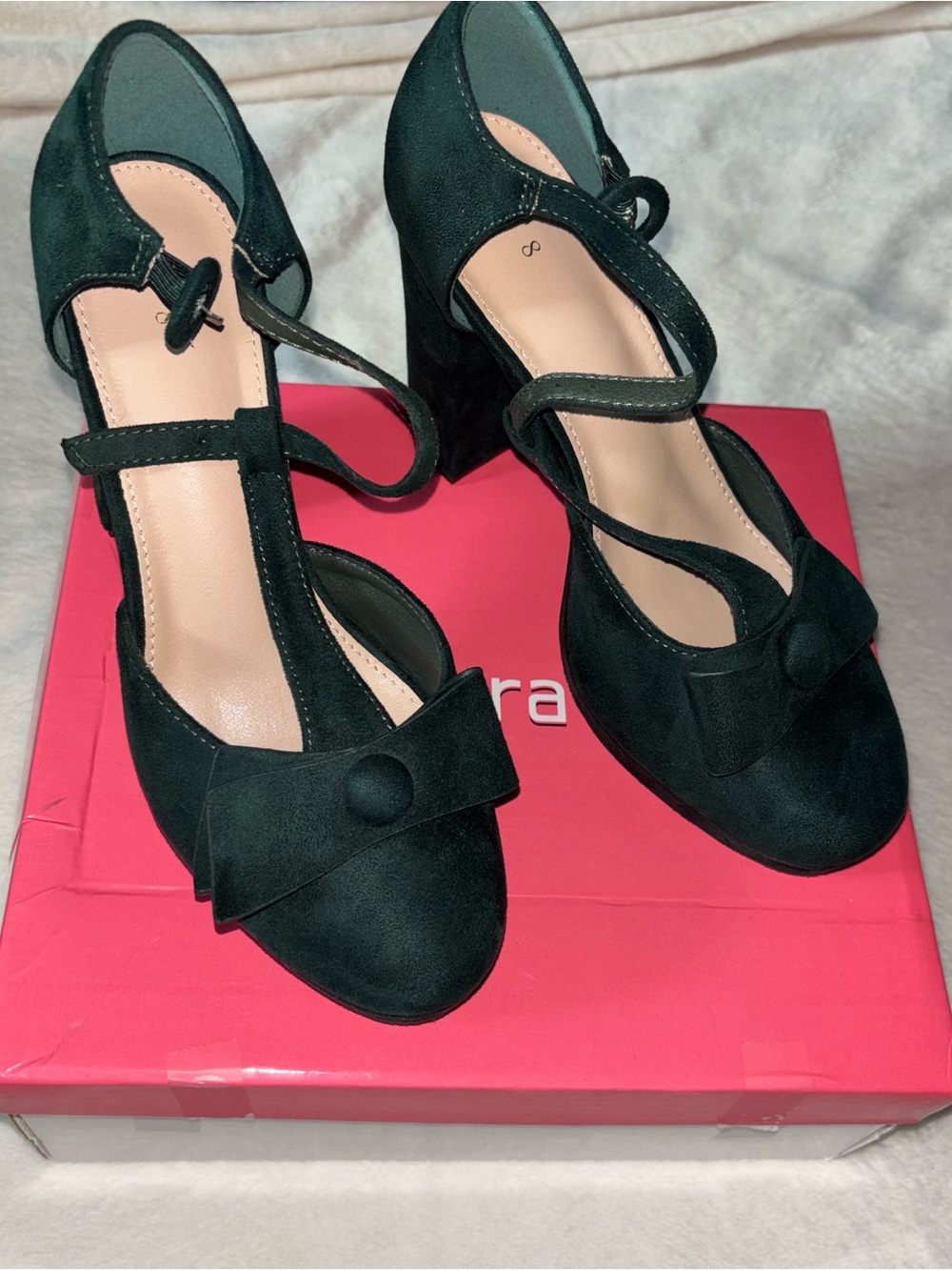 New Green platform Heels